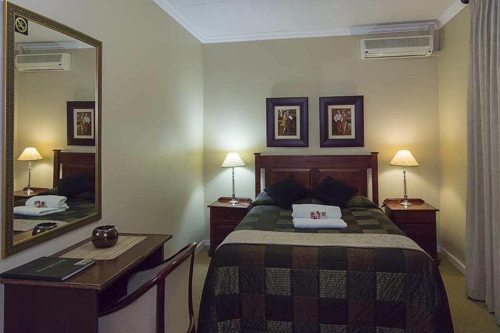 Bayswater Lodge Блумфонтейн Екстер'єр фото